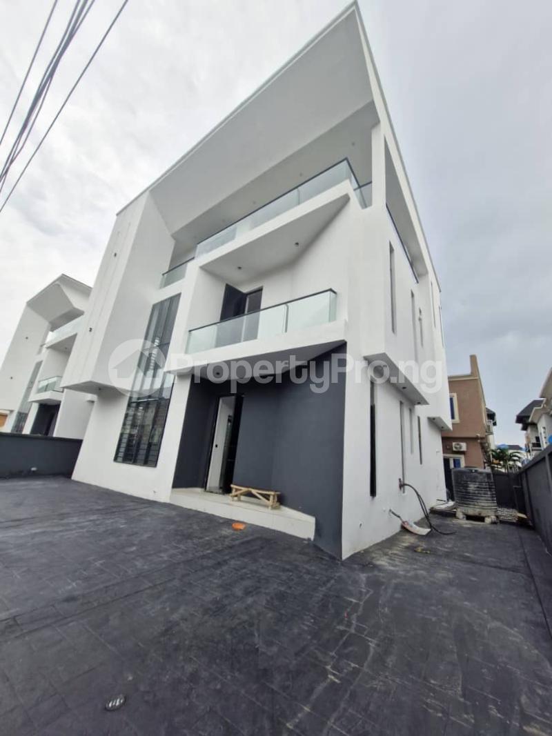 5 bedroom House for sale Osapa london Lekki Lagos