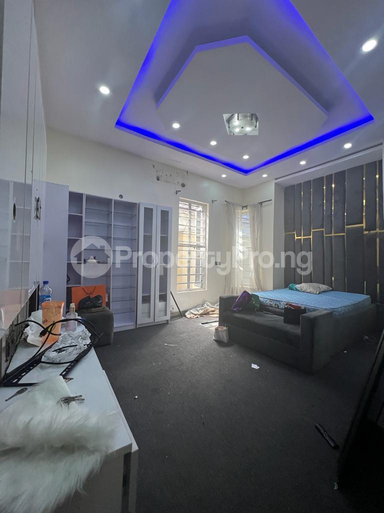 1 bedroom Flat / Apartment for rent chevron Lekki Lagos