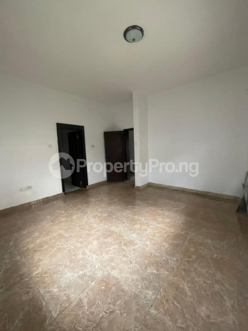 Flat / Apartment for rent Osapa london Lekki Lagos