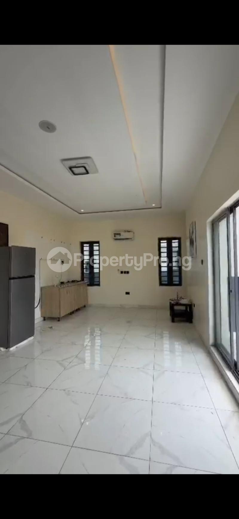 Flat / Apartment for rent Ologolo Lekki Lagos