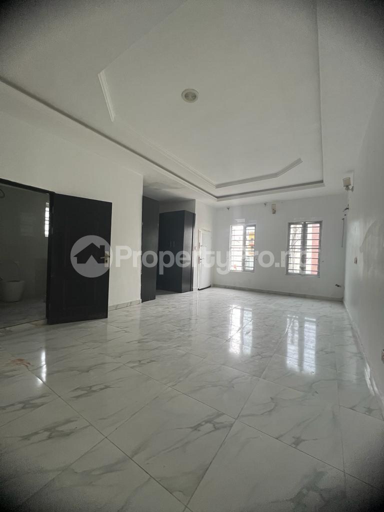 1 bedroom Flat / Apartment for rent chevron Lekki Lagos