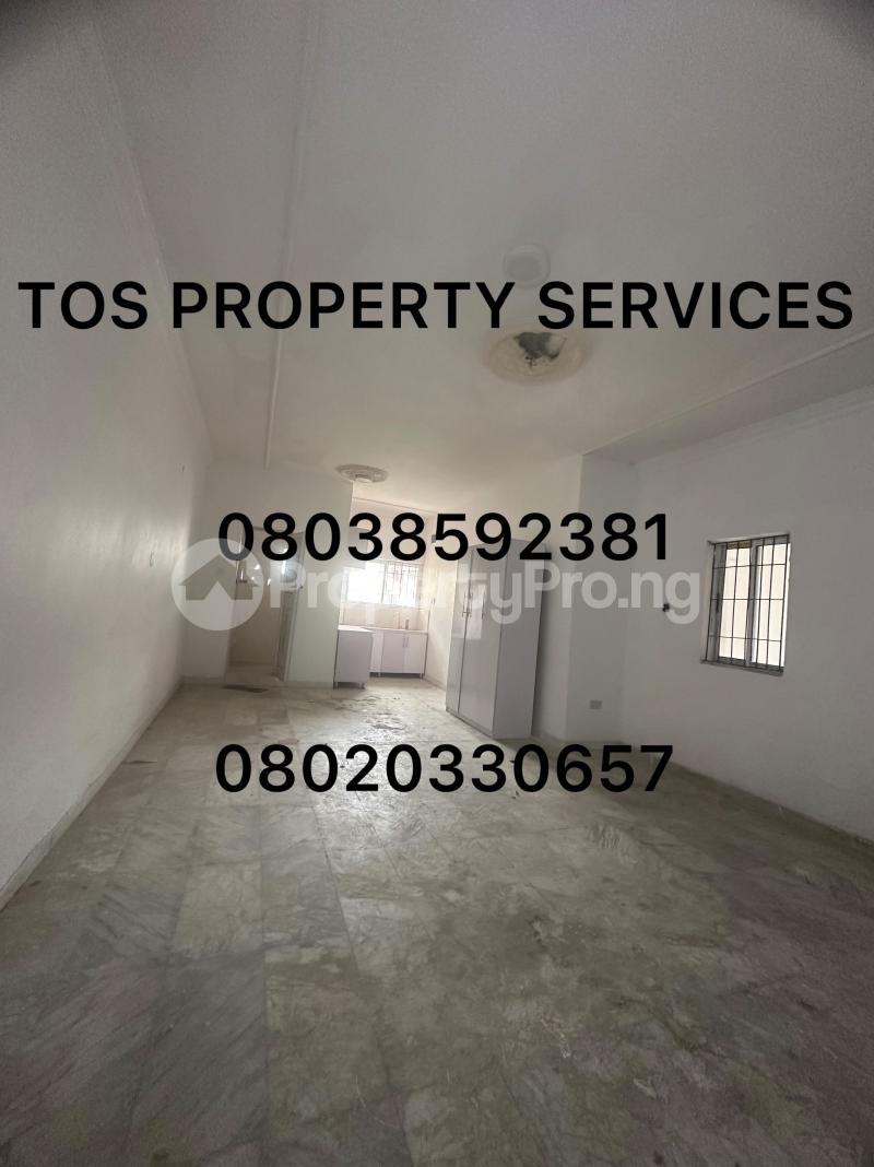 Flat / Apartment for rent Off Admiralty Lekki Phase 1 Lekki Lagos - 0