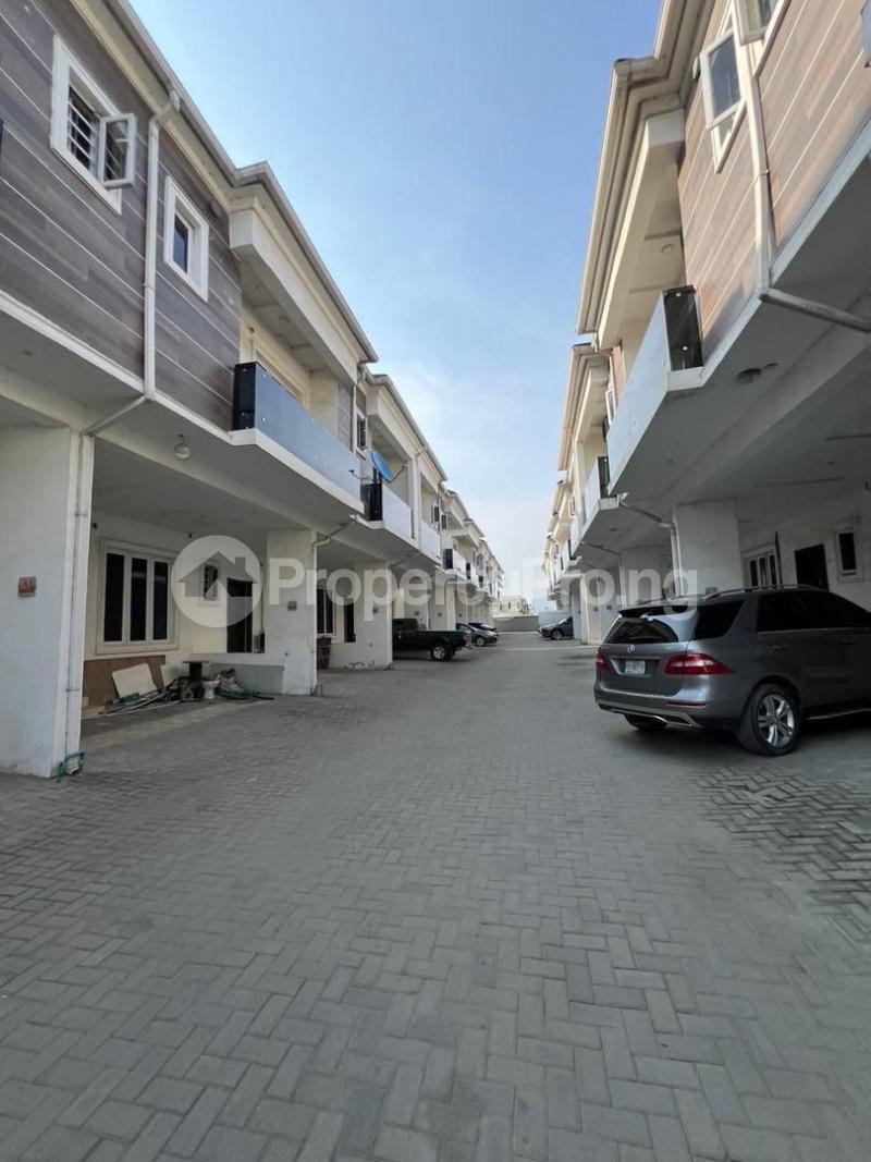Flat / Apartment for rent Royal Pine Estate, orchid Lekki Lagos