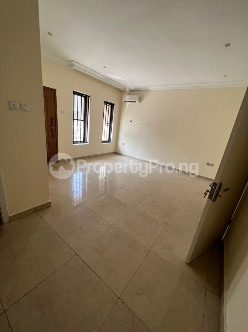 Flat / Apartment for rent chevron Lekki Lagos