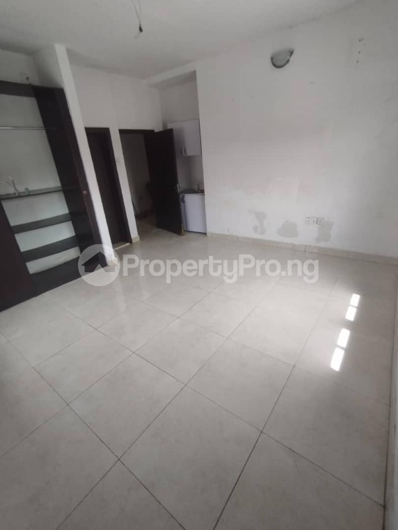 1 bedroom Flat / Apartment for rent Canal West Osapa london Lekki Lagos