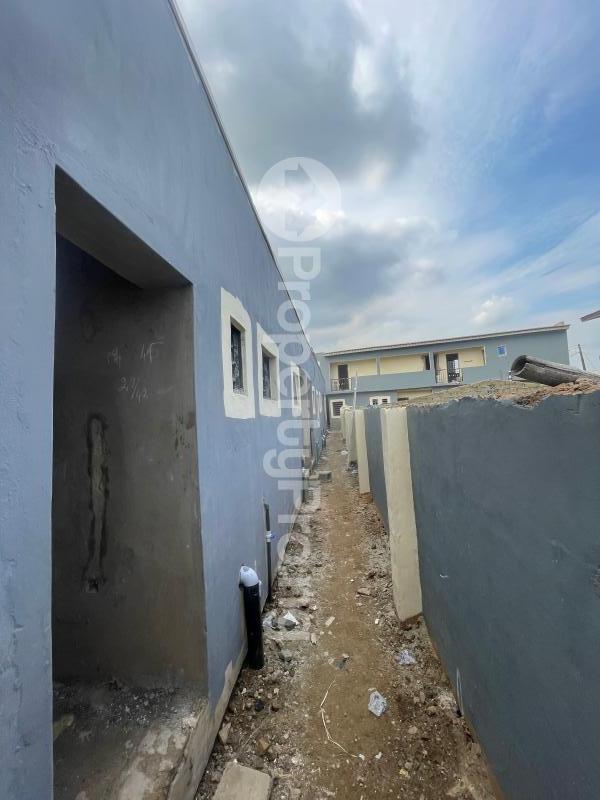 1 bedroom Flat / Apartment for rent Shogunle Oshodi Lagos - 0