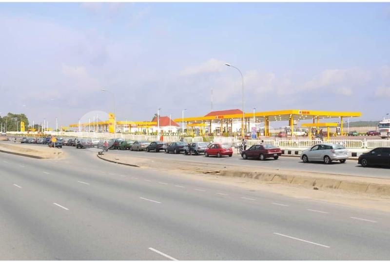 Commercial Property for sale Airport Road, Central Area Abuja