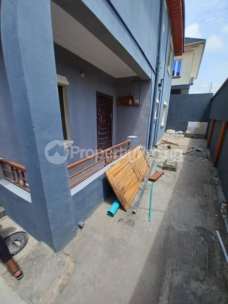 Flat / Apartment for rent Lawanson Surulere Lagos