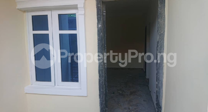 1 bedroom Flat / Apartment for rent Skiddo Ado Ajah Lagos