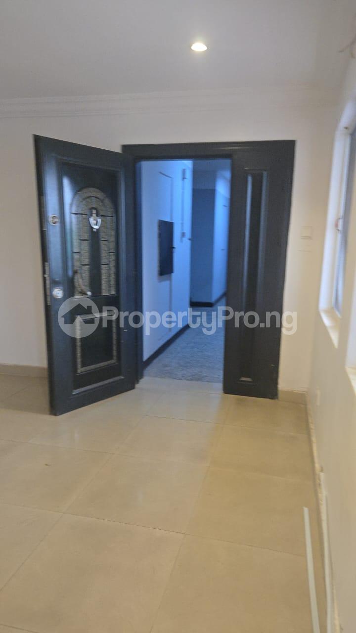 1 bedroom Flat / Apartment for rent Off Adetola Road Aguda Surulere Lagos