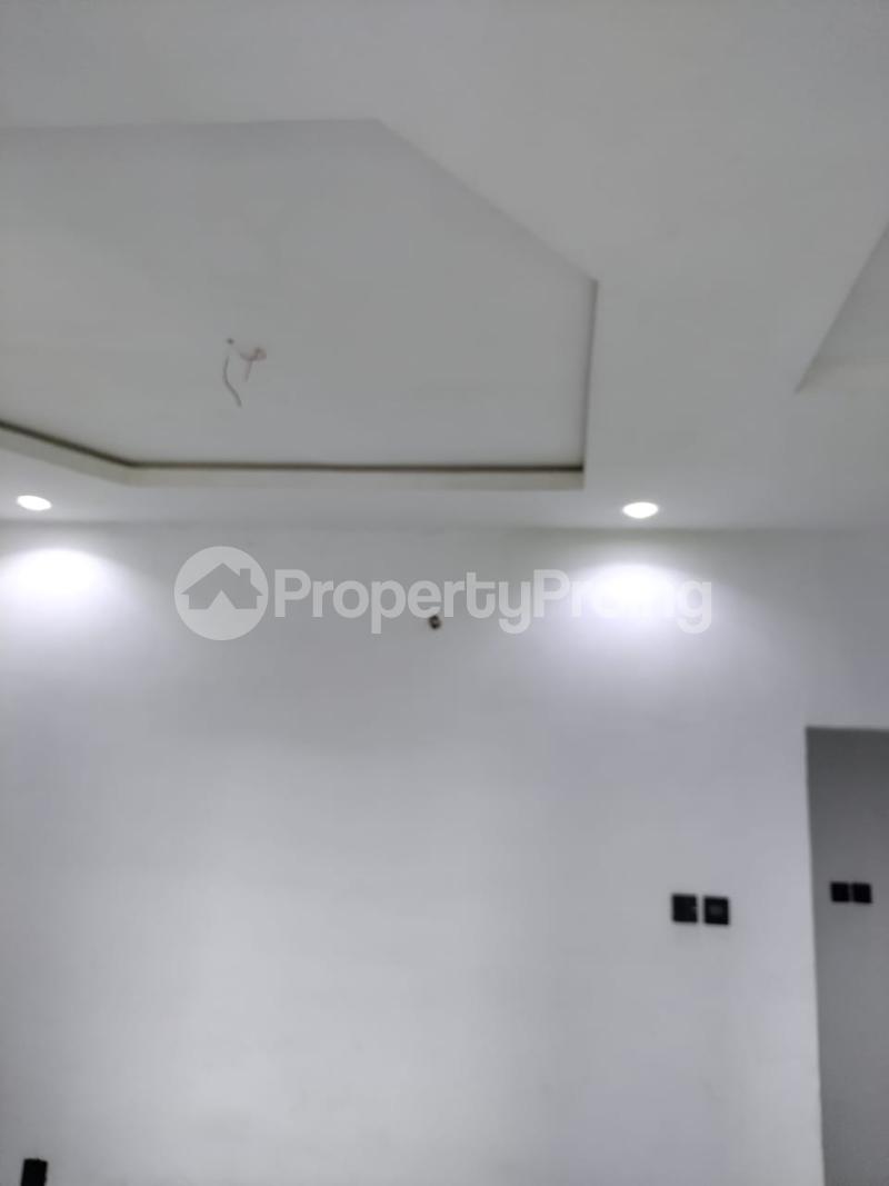 1 bedroom Flat / Apartment for rent Karimu Street Off Ishola Street Via Randle Avenue Surulere Central Lagos Randle Avenue Surulere Lagos