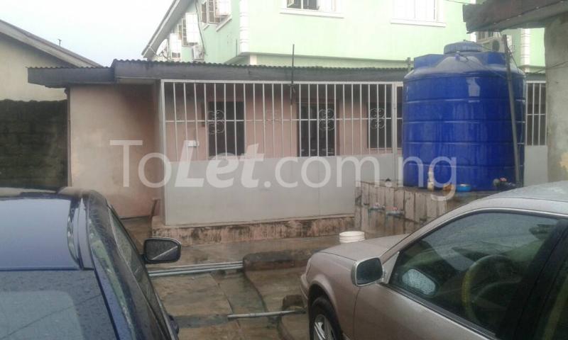 1 bedroom Flat / Apartment for rent Akoka Akoka Yaba Lagos