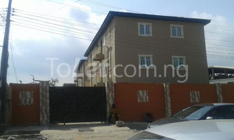 1 bedroom Flat / Apartment for rent Fola Agoro Fola Agoro Yaba Lagos