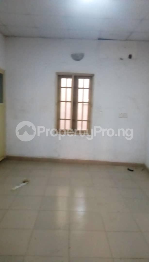 1 bedroom Flat / Apartment for rent Mafoluku Oshodi Lagos
