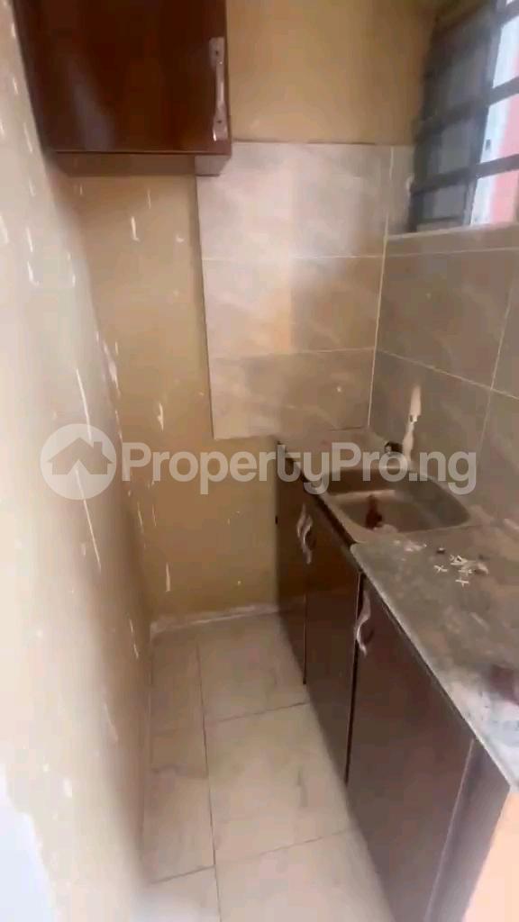 1 bedroom Flat / Apartment for rent Off Pedro Road, Shomolu, Lagos Shomolu Shomolu Lagos