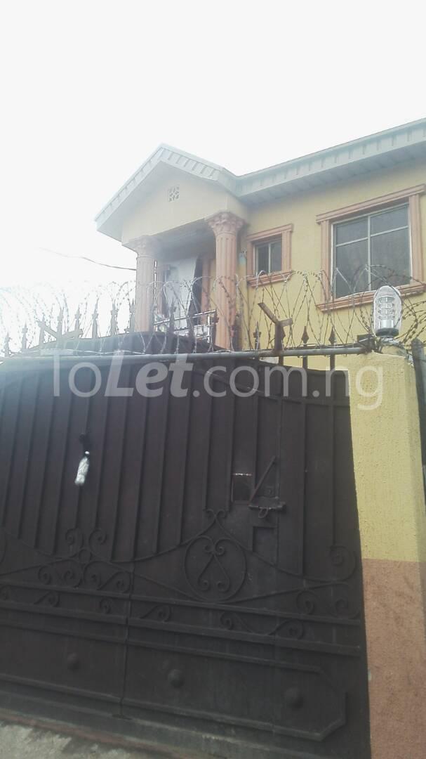 1 bedroom Flat / Apartment for rent Oshinfolarin Street Bariga Shomolu Lagos