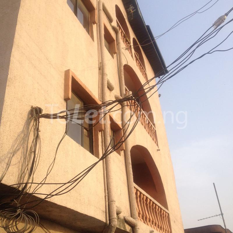 1 bedroom Flat / Apartment for rent Folarin Street Lawanson Surulere Lagos