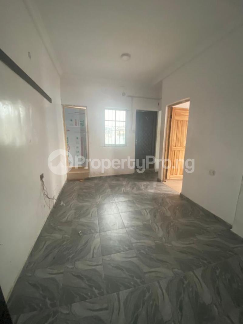 1 bedroom Flat / Apartment for rent Shomolu Lagos