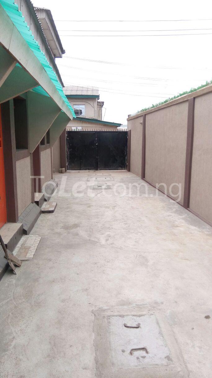 1 bedroom Flat / Apartment for rent Iyana Oworo Oworonshoki Gbagada Lagos