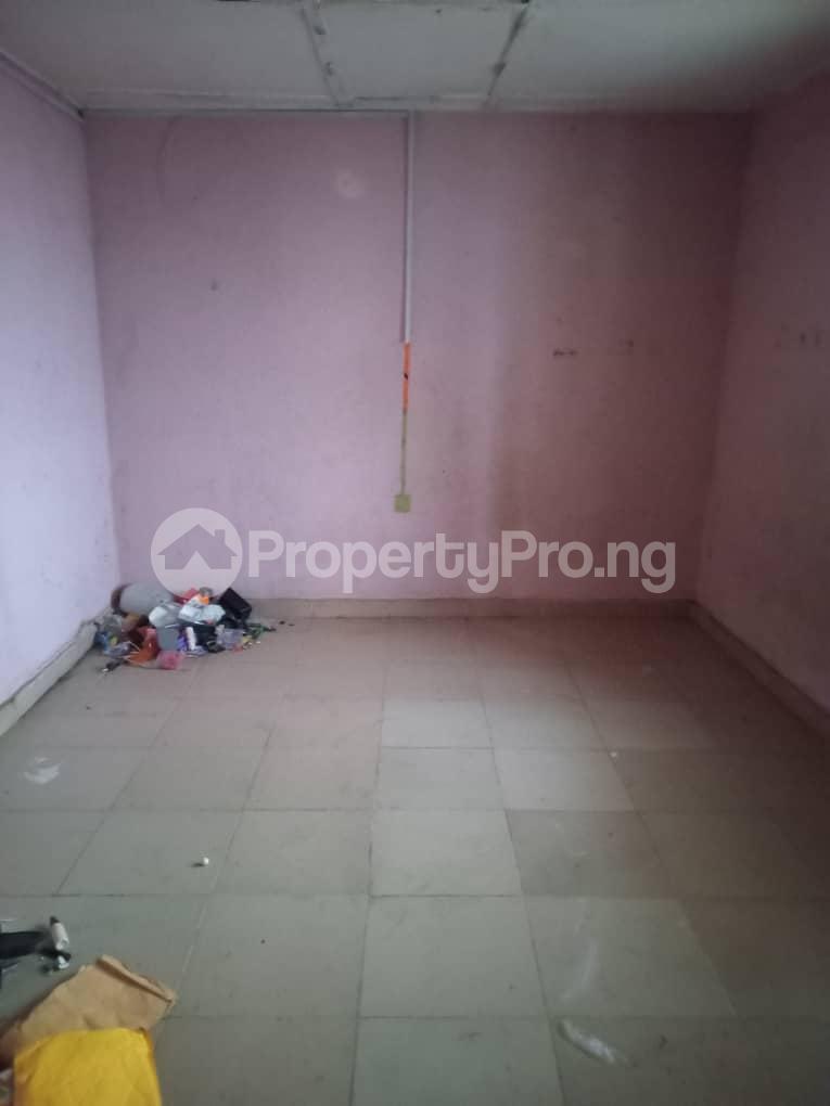 1 bedroom Flat / Apartment for rent Mafoluku Oshodi Lagos