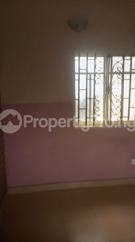 1 bedroom Flat / Apartment for rent  Itire Surulere Lagos