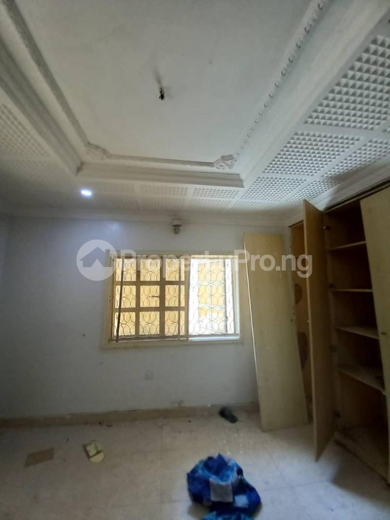 Flat / Apartment for rent Ologolo Lekki Lagos