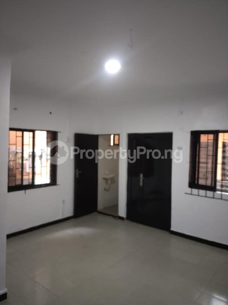 2 bedroom Flat / Apartment for rent Surulere Lagos