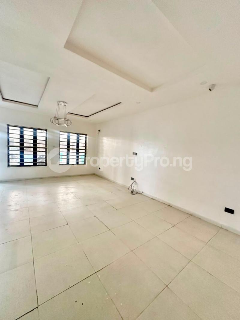 1 bedroom Flat / Apartment for rent Estate Orchid Lekki Lagos