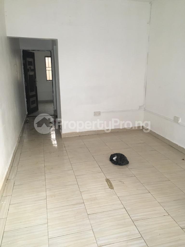 1 bedroom Flat / Apartment for rent Abule-Oja Yaba Lagos