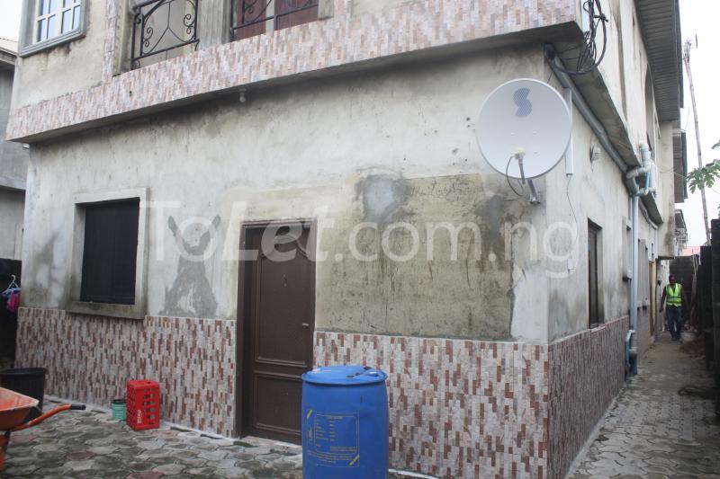 1 bedroom Flat / Apartment for rent Carvaan Land Estate Ajah Lagos