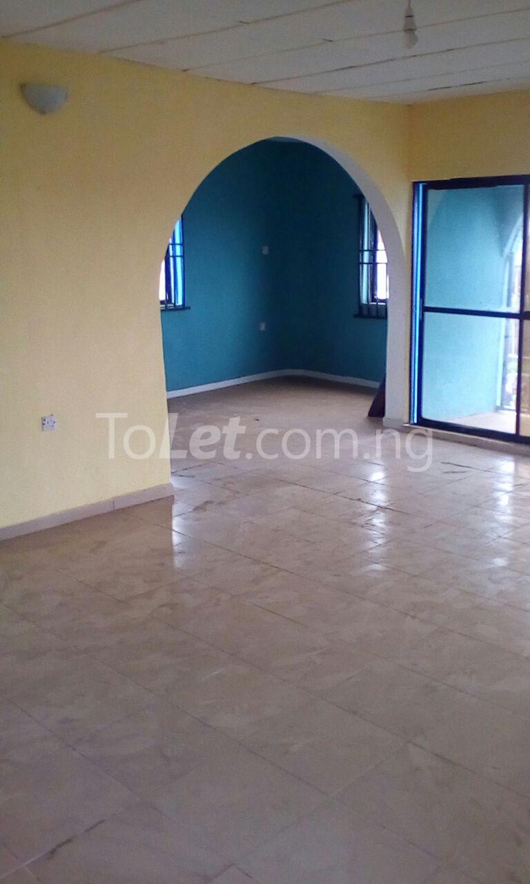 1 bedroom Flat / Apartment for rent Daniel Street Ojuelegba Surulere Lagos