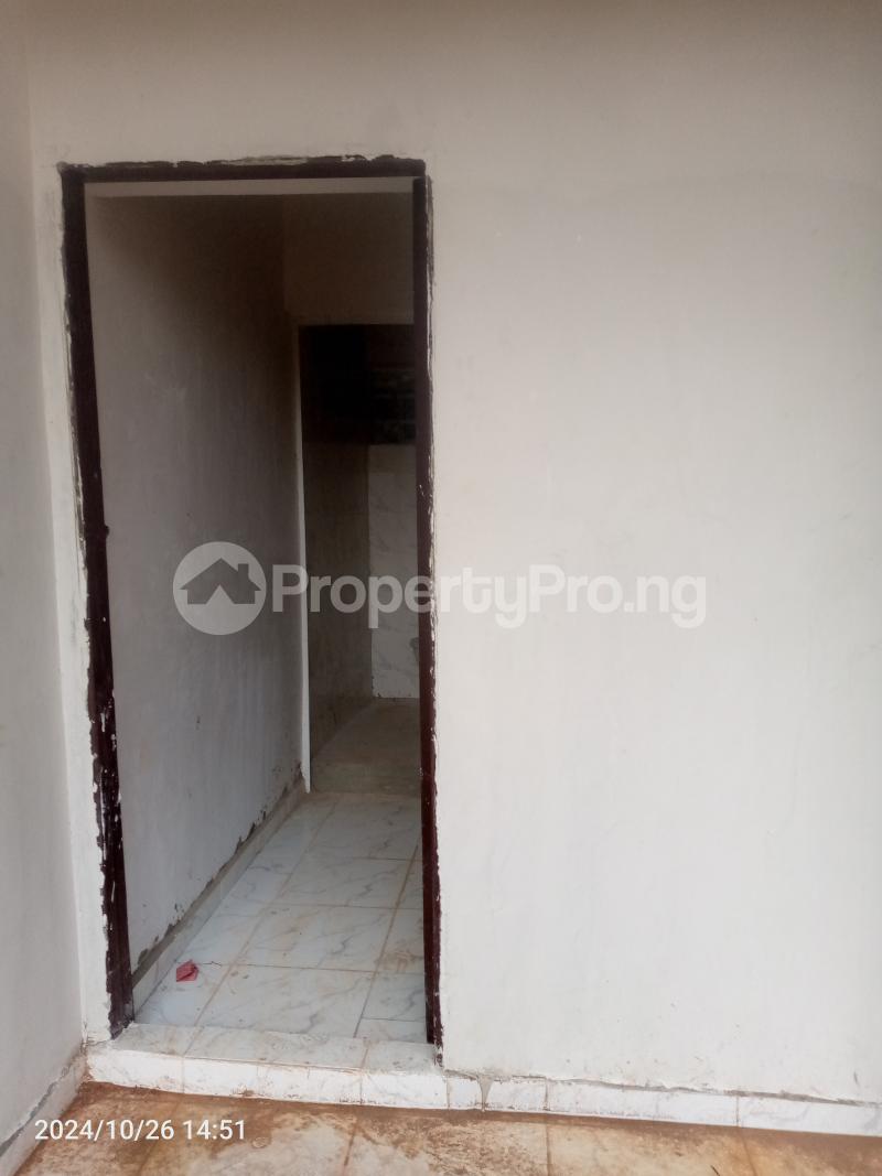 1 bedroom Flat / Apartment for rent Lawanson Surulere Lagos - 0