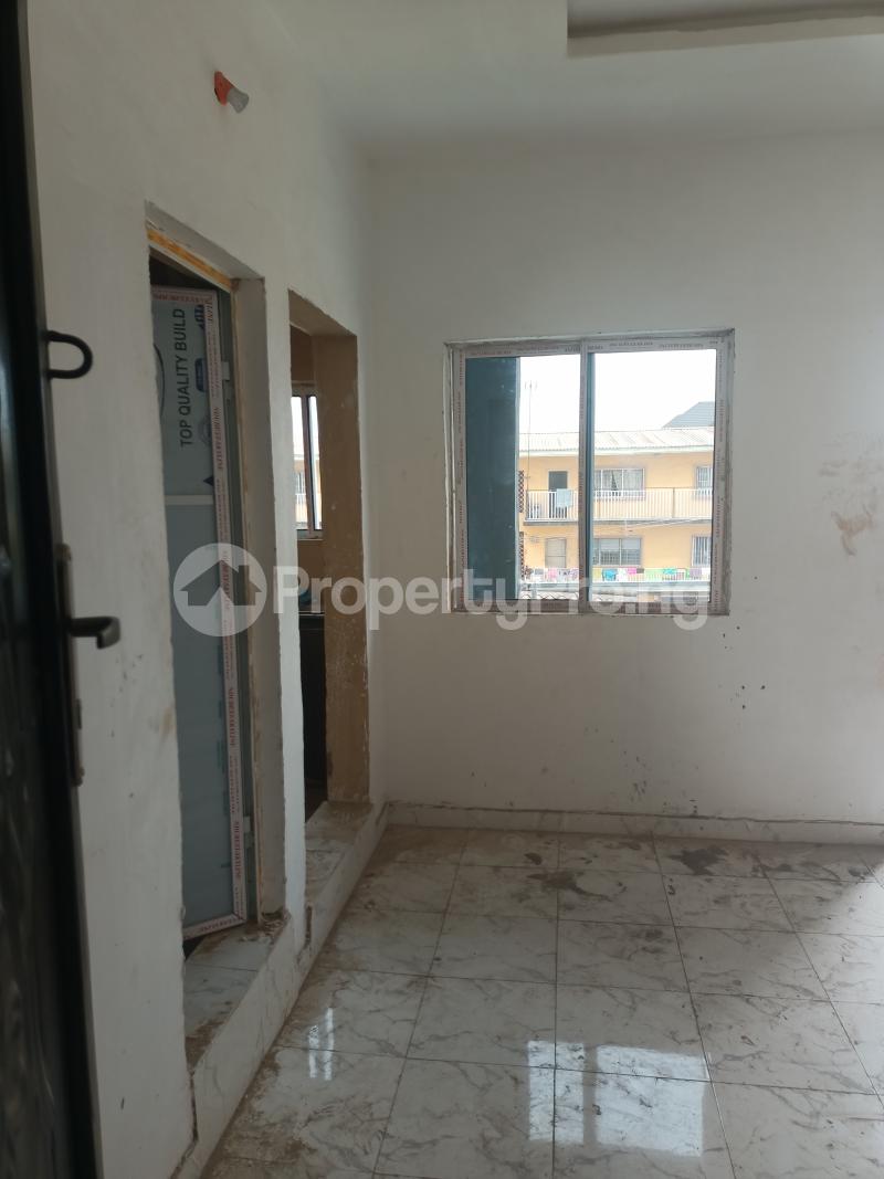 1 Bedroom Flat / Apartment in Mende Maryland Lagos Flat / Apartment