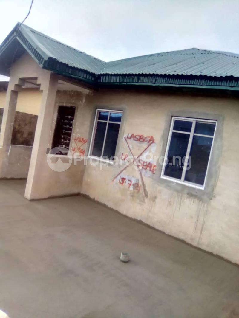 1 bedroom Flat / Apartment for rent Randle Avenue Surulere Lagos