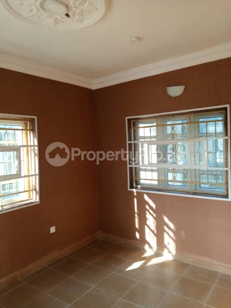 1 bedroom Flat / Apartment for rent Zionist Estate Akala Express Ibadan Oyo