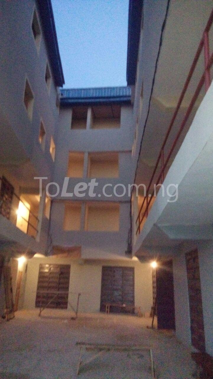 1 bedroom Flat / Apartment for rent Adeniyi Street Itire Surulere Lagos