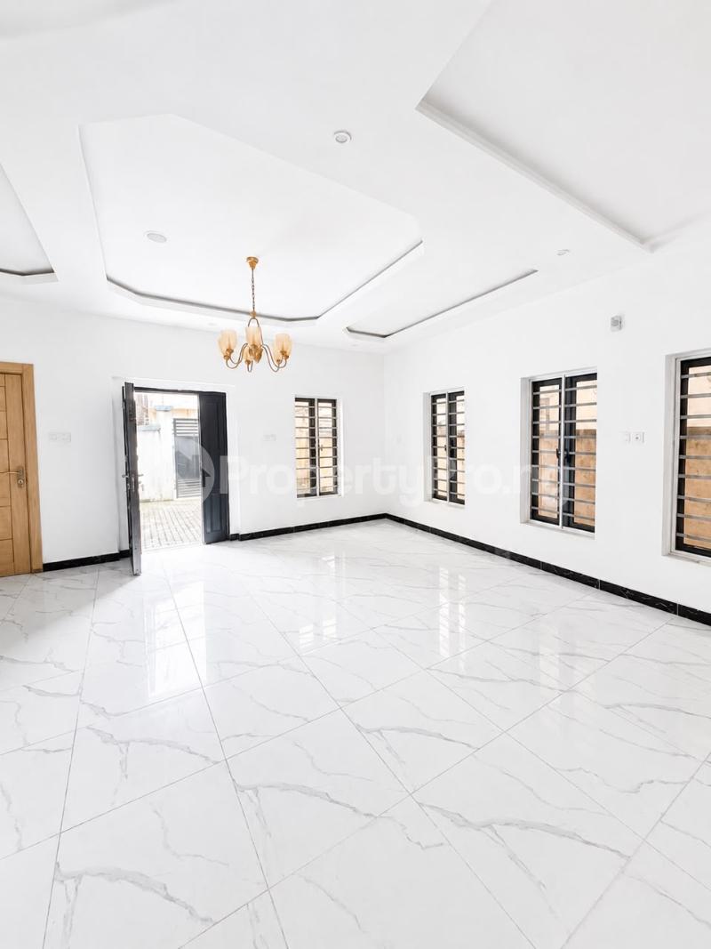 Flat / Apartment for rent Van Daniel Estate Orchid Lekki Lagos
