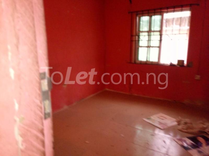 1 bedroom Flat / Apartment for rent   Fola Agoro Yaba Lagos