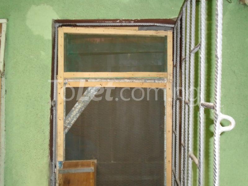 1 bedroom Flat / Apartment for rent Akobi Crescent,off Ojuelegba Road,surulere Lagos Mainland Ojuelegba Surulere Lagos