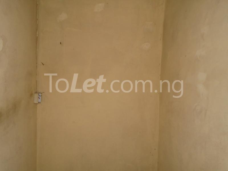 1 bedroom Flat / Apartment for rent Akobi Crescent,off Ojuelegba,surulere Lagos Mainland Ojuelegba Surulere Lagos