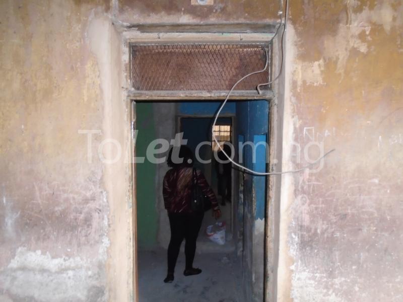 1 bedroom Flat / Apartment for rent Jibowu,yaba Lagos Mainland Jibowu Yaba Lagos