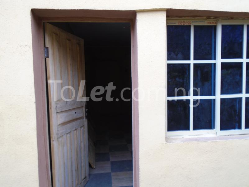 1 bedroom Flat / Apartment for rent Off Ojuelegba,ishaga Road,surulere Lagos Mainland Ojuelegba Surulere Lagos