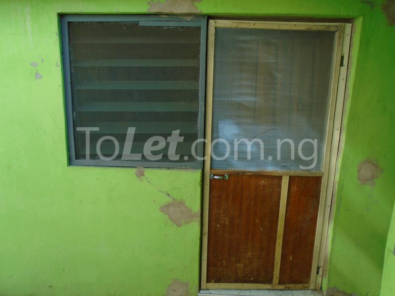 1 bedroom Flat / Apartment for rent Lawanson,surulere Lagos Mainland Lawanson Surulere Lagos