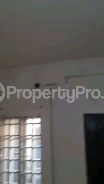 1 bedroom Flat / Apartment for rent Adekunle Yaba Lagos