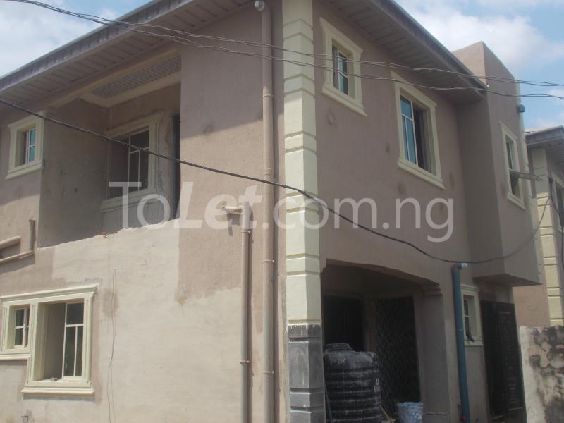 1 bedroom Flat / Apartment for rent Sholanke Street Akoka Yaba Lagos