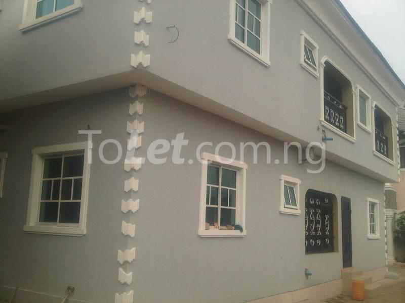 1 bedroom Flat / Apartment for rent Bariga Yaba Yaba Lagos