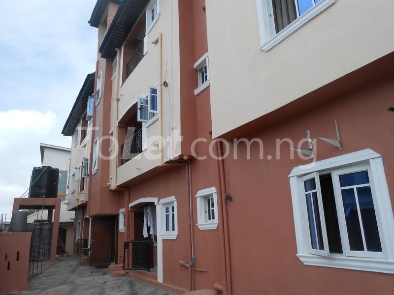 1 bedroom Flat / Apartment for rent Ilasan Estate, Off Olusemo Drive, Lekki Lekki Lagos