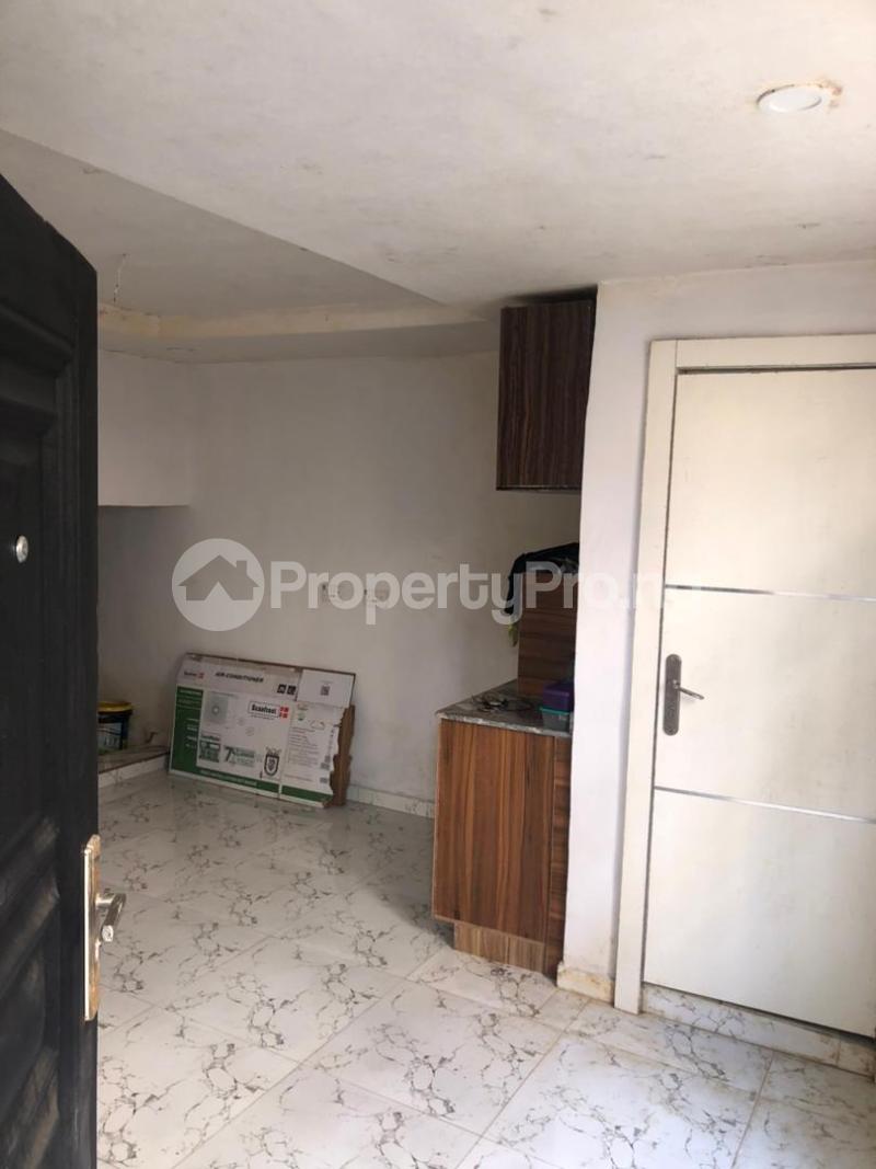 1 bedroom Flat / Apartment for rent  Western Avenue Surulere Lagos