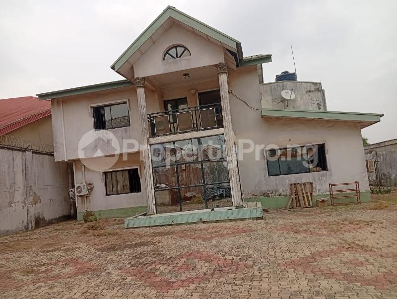 1 bedroom Flat / Apartment for rent Mafoluku Oshodi Lagos