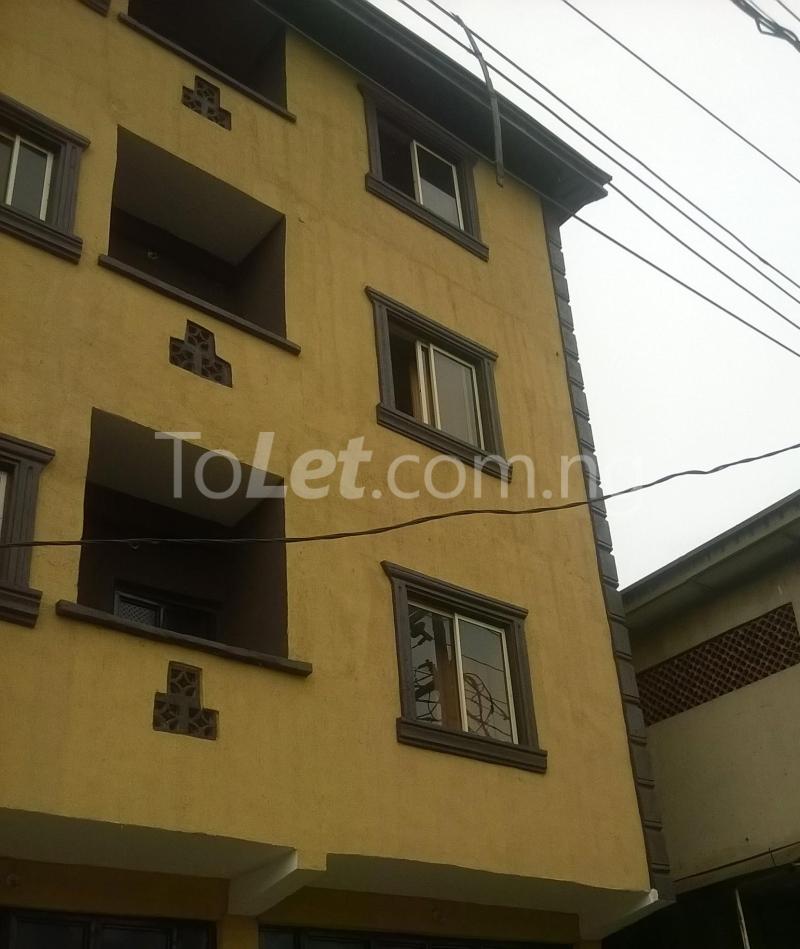 1 bedroom Flat / Apartment for rent Off Mm2 Way Yaba Lagos - 1